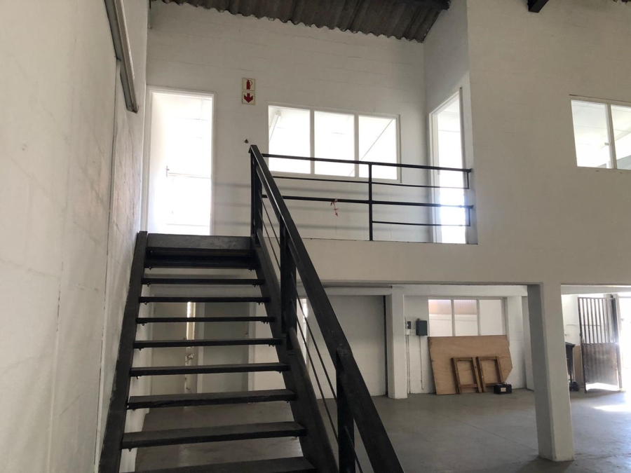 To Let Commercial Property for Rent in Retreat Western Cape